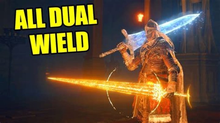 How does dual wielding work in DND?